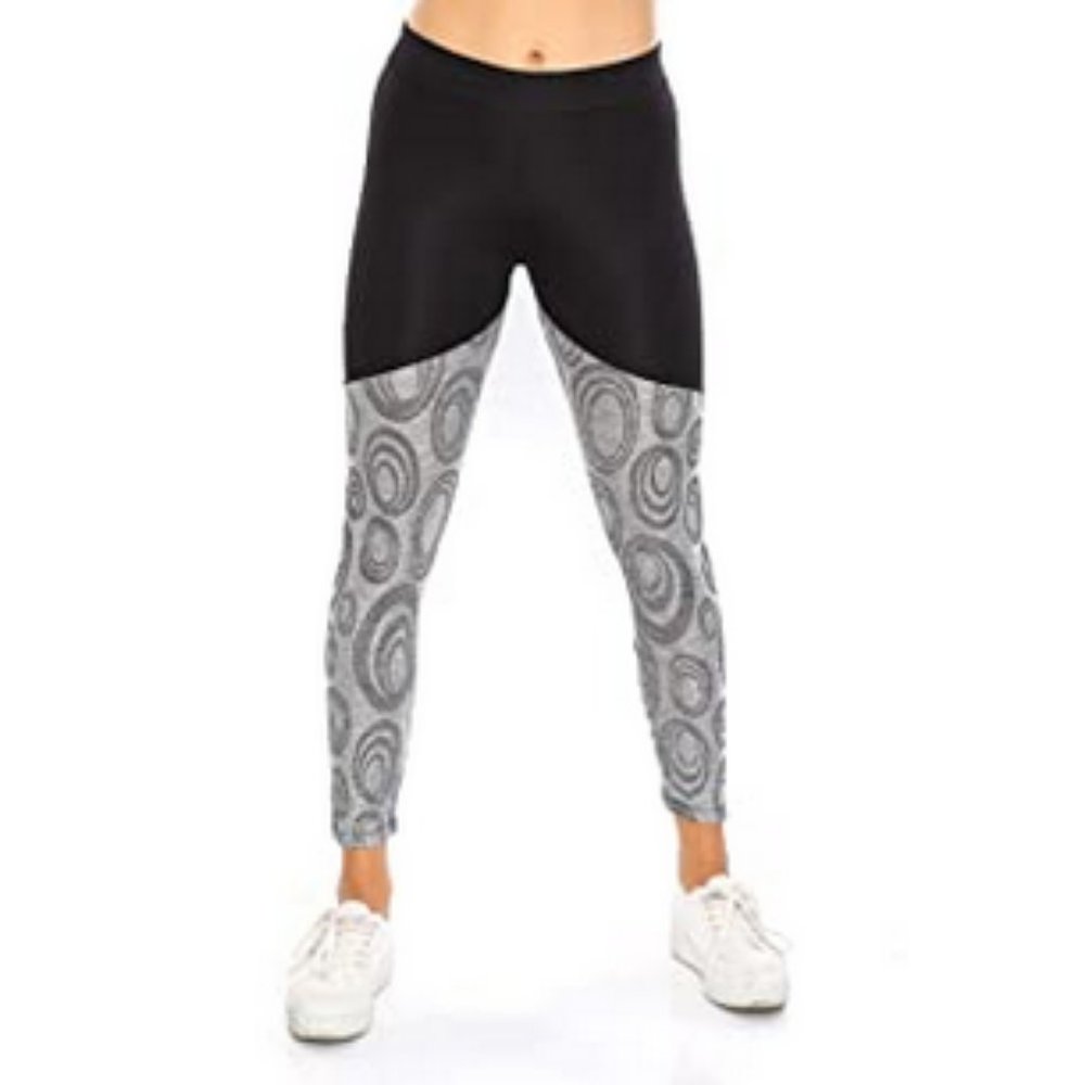 Ultimate Control Leggings - Picture 2 of 3